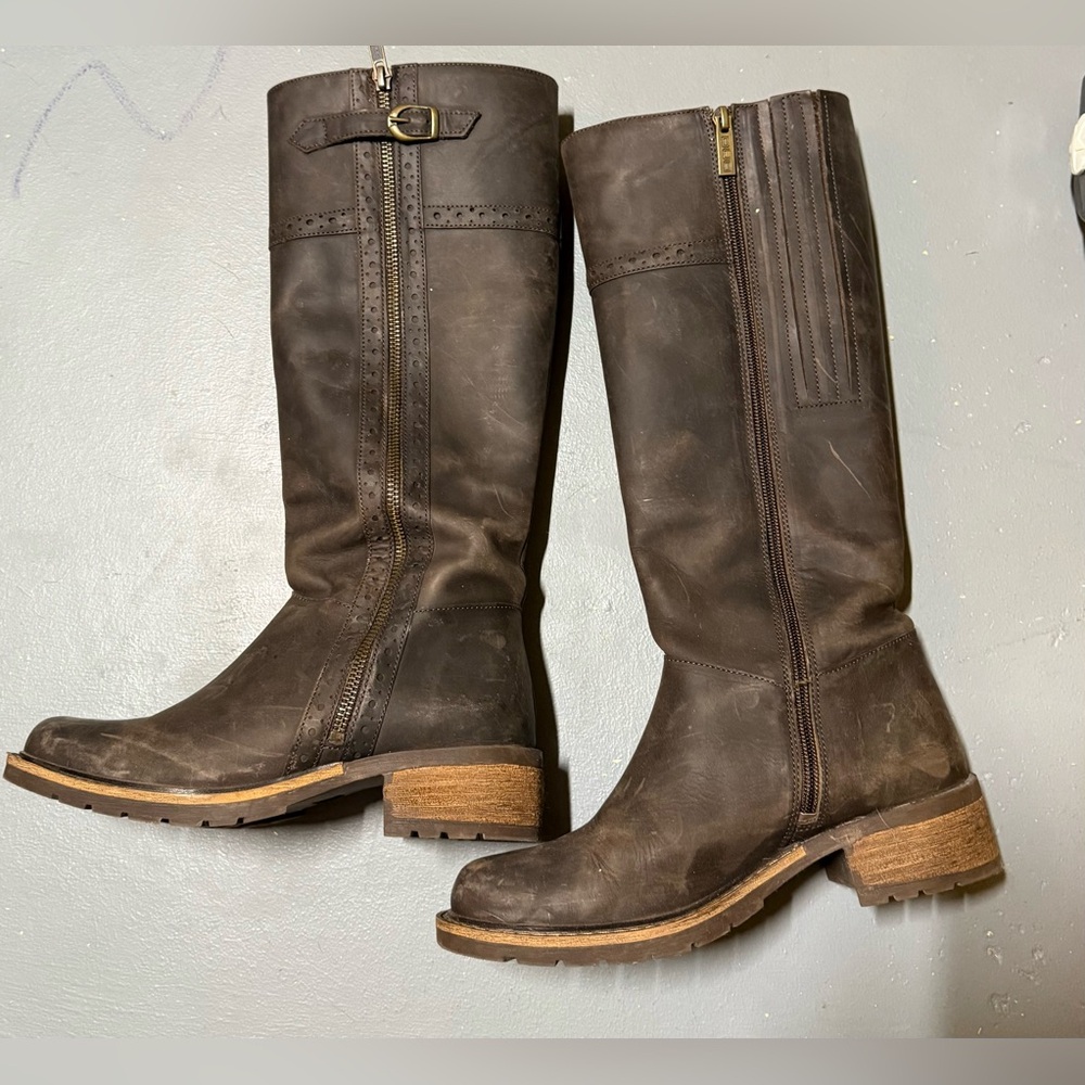 Duo boots, size 7
